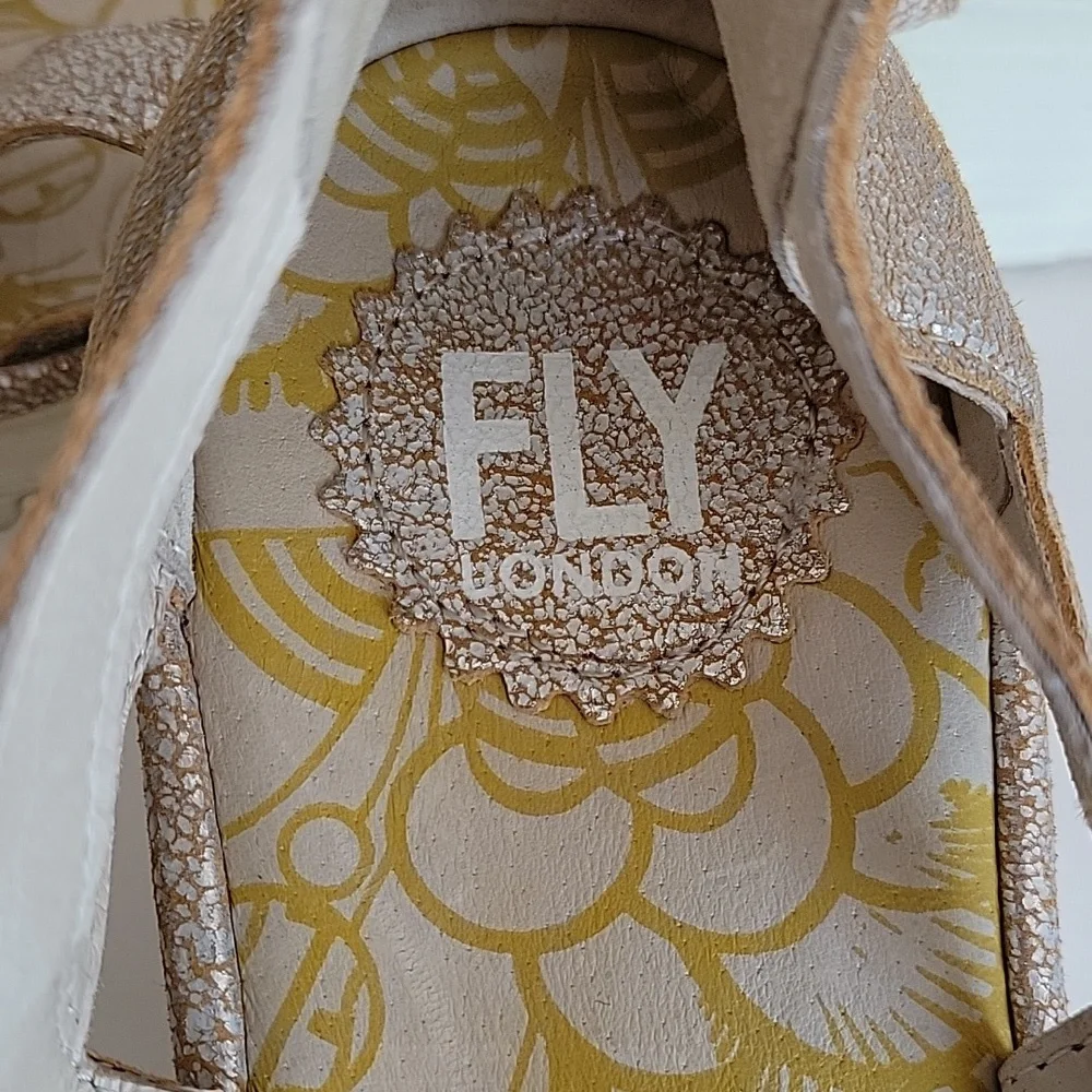 Fly London Yadi gold metallic wedge sandals sz EU42 sz 11 Womens